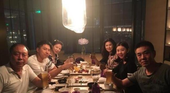 参观王雷李小萌的豪宅,家里打造米其林餐厅,装修太独特了