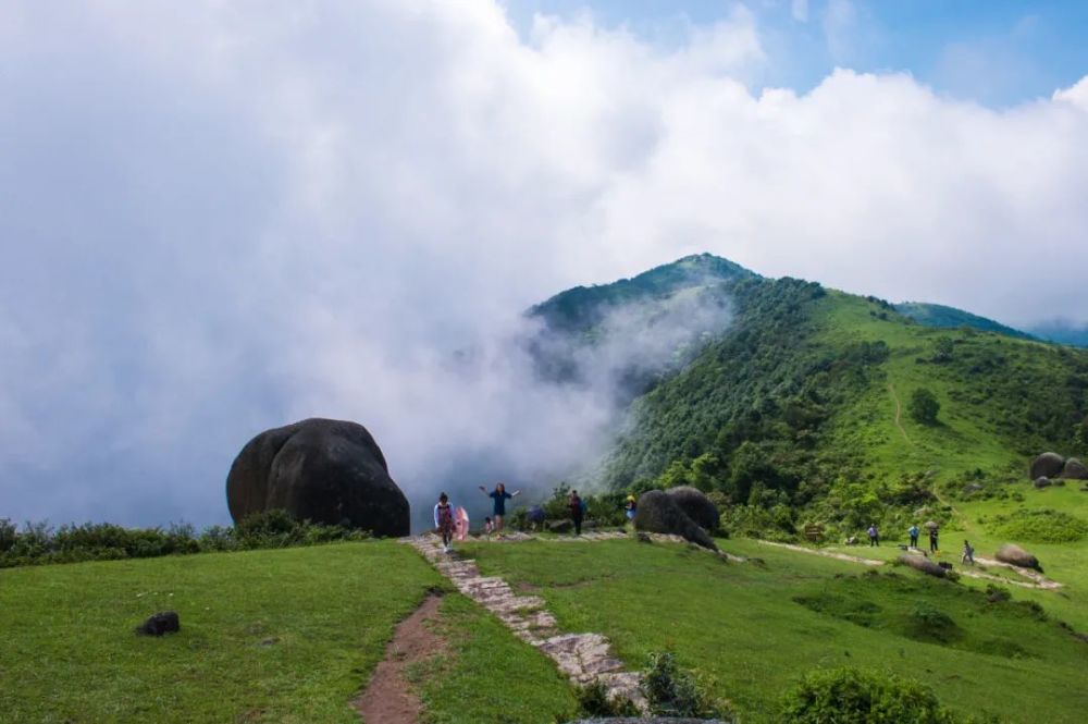 八月,让我们在钦州奔赴山海,开启一场倾心之旅!