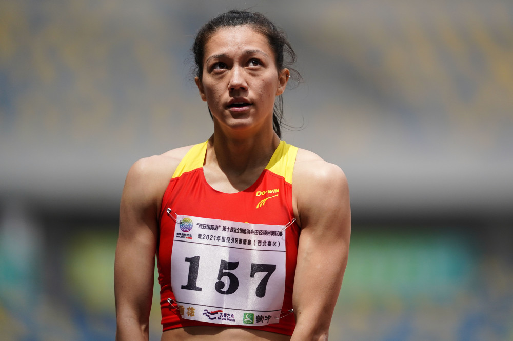 北京时间8月4日,东京奥运会女子七项全能比赛拉开帷幕,中国选手郑