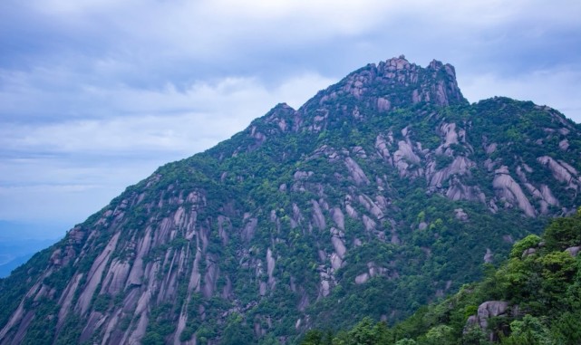 上饶灵山风景名胜区上饶灵山风景名胜区地处江西省上饶市上饶县