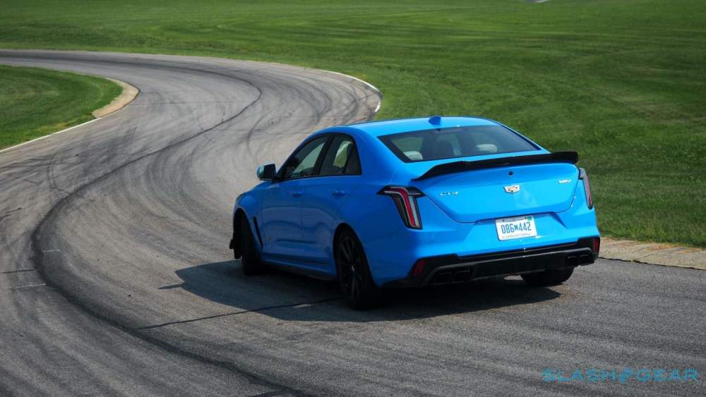 2022年凯迪拉克 ct4-v blackwing:肌肉猛男的告别
