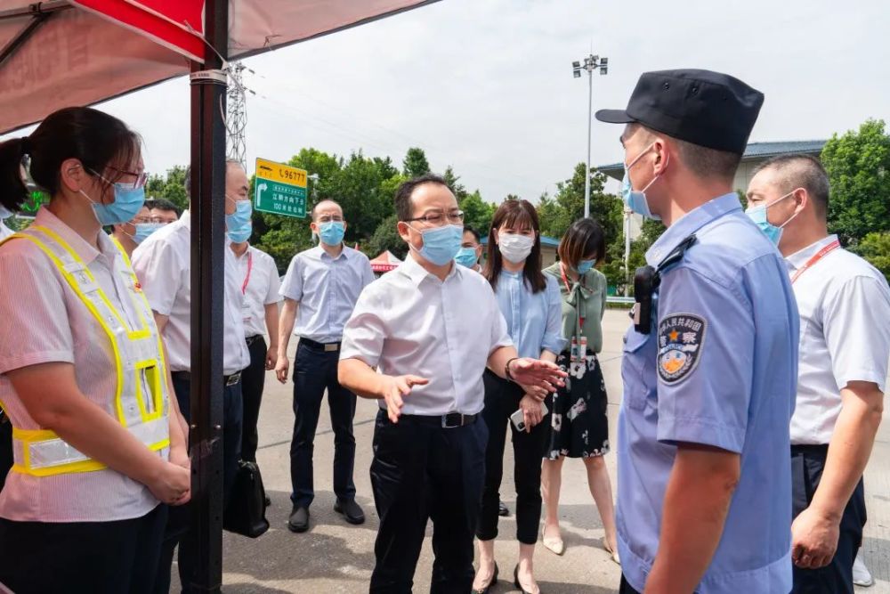 市纪委书记李文宏来区督查疫情防控和纪检监察工作