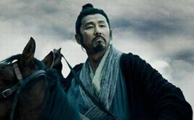 在《楚汉传奇》中,陈道明扮演汉高祖刘邦一角,把刘邦的权诈霸气带着