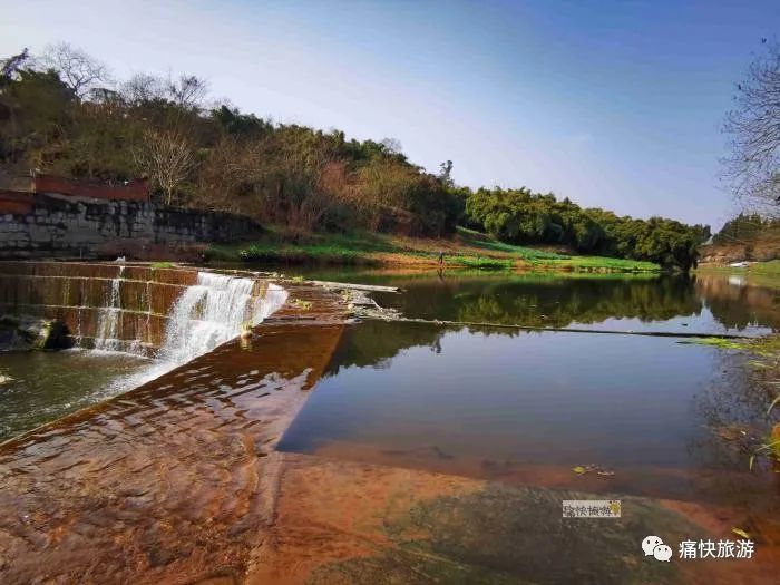 中溪河为旭水河一级支流,属沱江水系,发源于荣县墨林境.