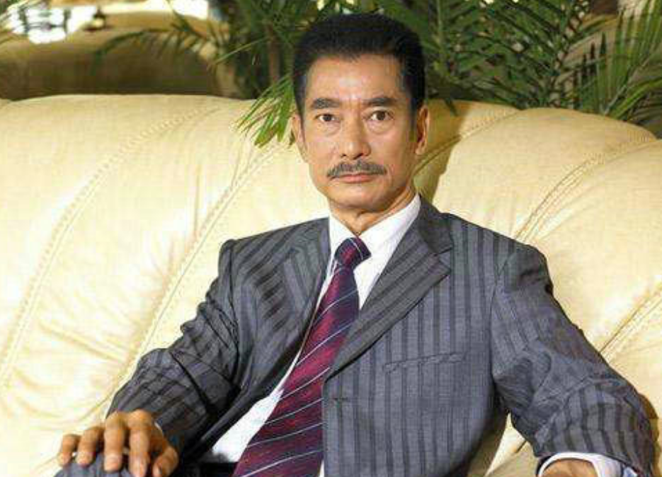 演员高雄:替身出道,被称金牌绿叶,48岁因拍摄一剧爆红
