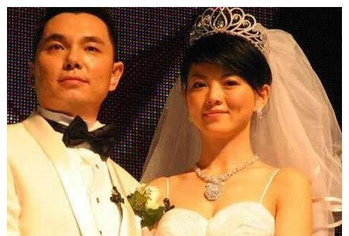 谁都知秦海璐前任是李厚霖却不知王新军前妻是她我们的老熟人