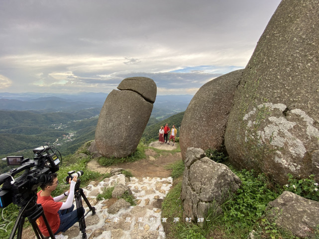 广西五皇山景色绝美仿佛非洲稀树草原游人却很少知道