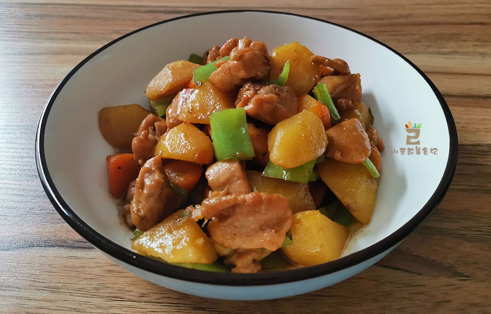 推荐菜谱:土豆焖鸡块