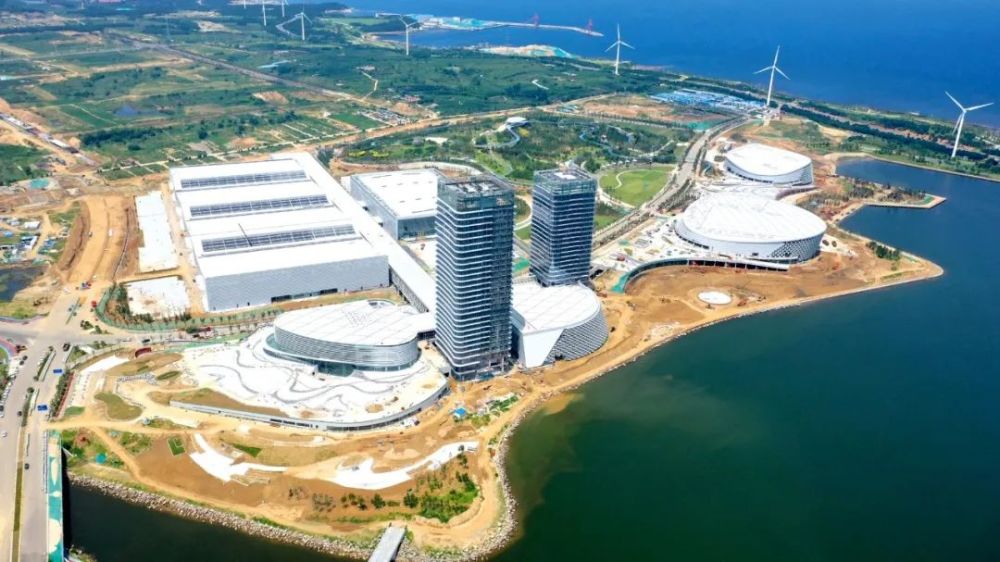 威海国际经贸交流中心会展区9月底投入运营!