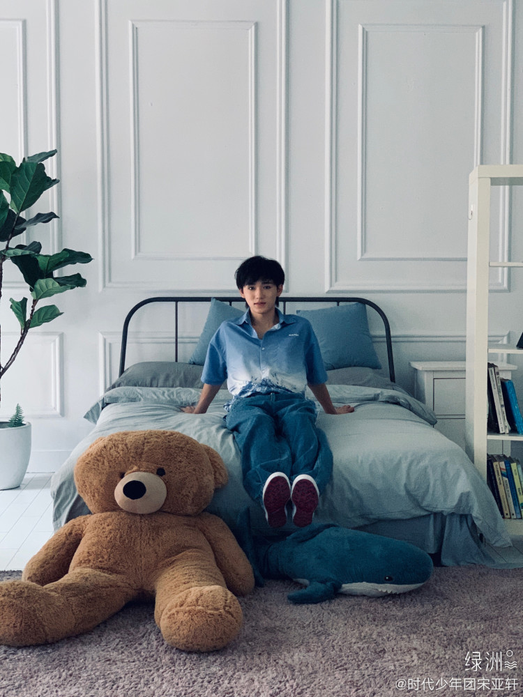 tnt时代少年团宋亚轩高清图片