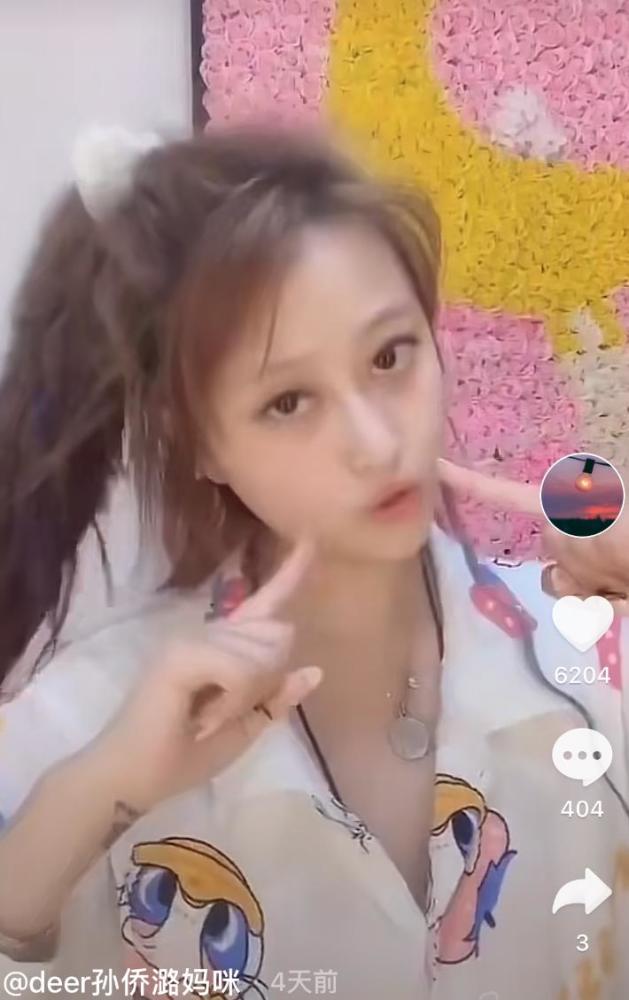 孙侨潞去世97天,妈妈在海上撒满花瓣祭扫,疑证实女儿为海葬无墓地