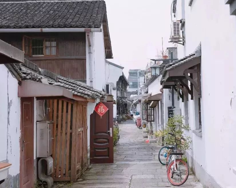 杭州的"小众"老街,古韵不输河坊街,全天免费开放,值得