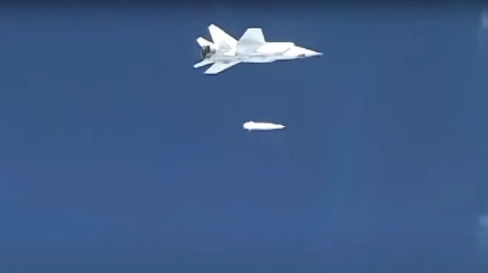 (2020年1月俄空天军米格-31k试射"匕首"导弹)