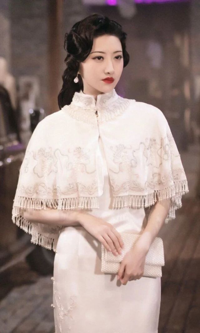 美到极致的民国大小姐,景甜宋轶张予曦上榜,她是永远的红玫瑰