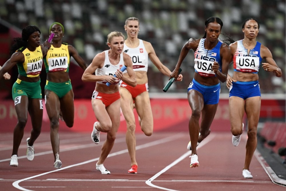 奥运金牌-女子4×400米接力美国队夺冠 波兰第二牙买加第三