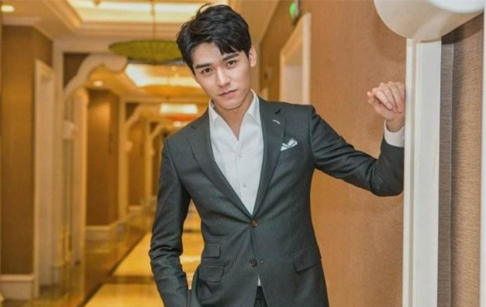 龚俊代言百度app,广告代言拍摄植入商业演出推荐