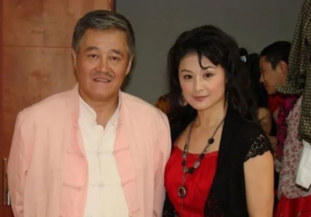 于月仙在蒙古拍戏的时候,因为车速太快出现意外,而于月仙因为伤势太重