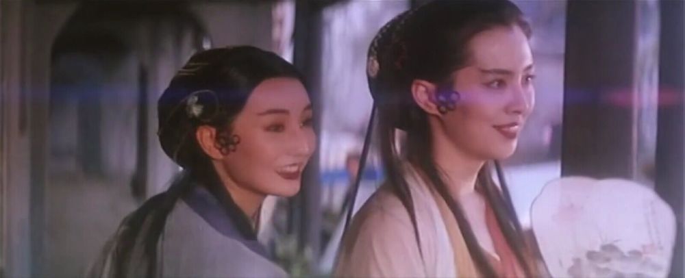 年少时看徐克的《青蛇,看的是热闹,看的是香艳撩人和令人迷醉的美.