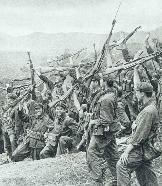 中越战争:解放军攻入越南腹地老照片,第九张堪称经典!