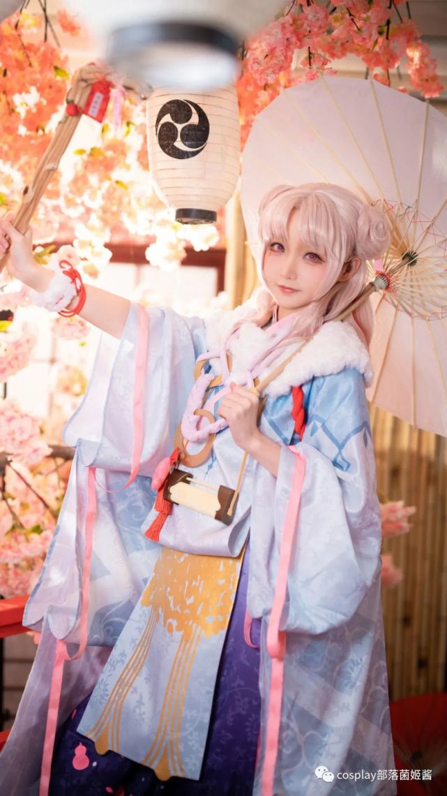 cos:阴阳师缘结神稚雪缱绻cos正片@鹤祈