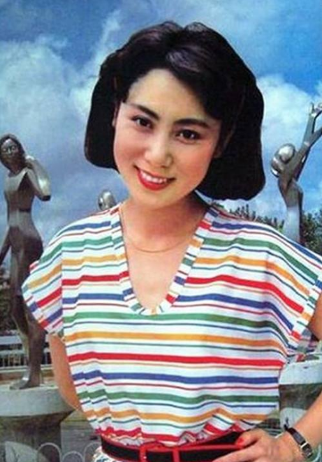 80年代,八一厂十朵"金花"才貌双全,如今她们怎样了?