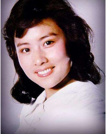 80年代,八一厂十朵"金花"才貌双全,如今她们怎样了?