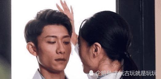 张一山跟34岁她拍吻戏,因太入戏伸出舌头,网友:又学会