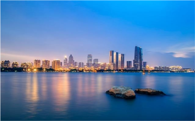 2020年淮安gdp是多少_山东威海GDP省内位列前十,跟江苏城市相比,排名近乎垫底(2)