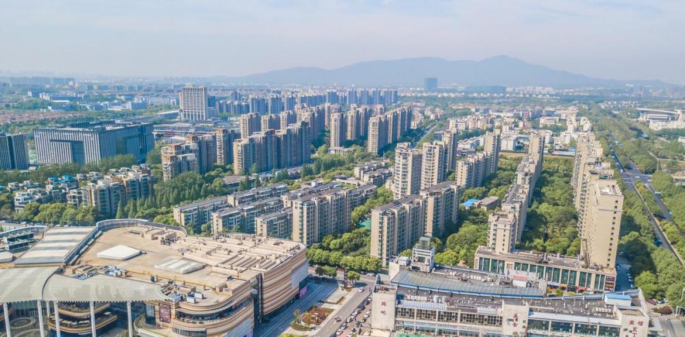 广东省各地gdp2021_2021年广东和江苏前三季度GDP数据出炉,两省GDP差距仅3114亿元(2)