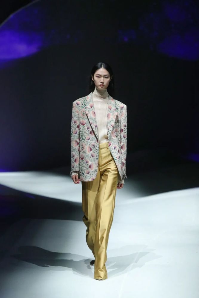 dazzle fashion 地素时尚 2021 秋冬秀场