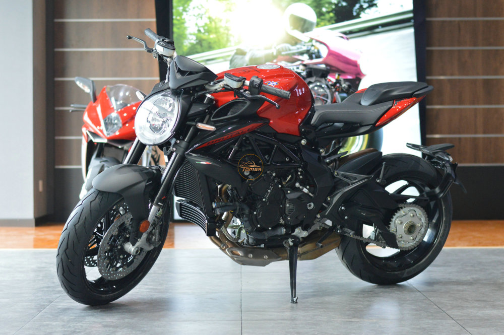 最便宜的mv奥古斯塔 brutale 800 rosso到店实拍_腾讯