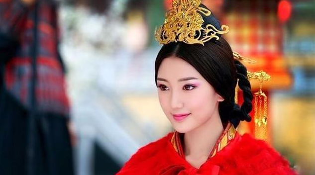 齐国公主出嫁被送亲大臣公孙虿用自己女儿调包遭另嫁他国为妾