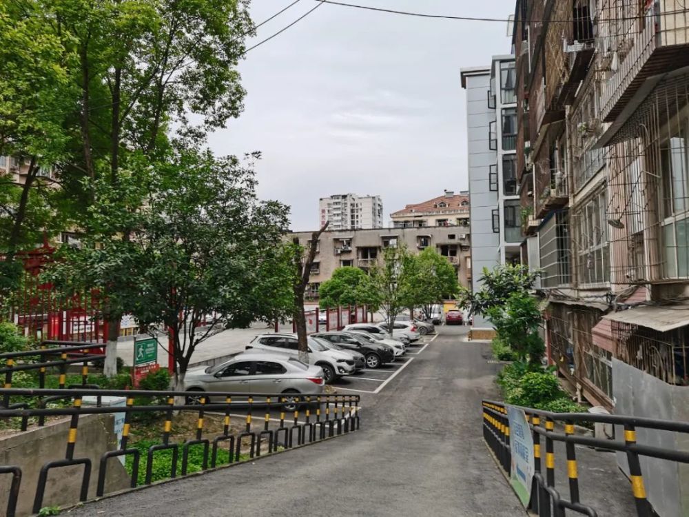 宜港小区1号楼一单元建设社区水文小区1栋宝塔河街道宝塔河街道中南路