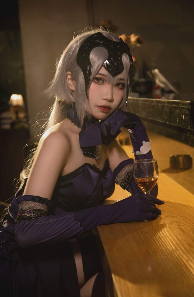 cos:黑贞