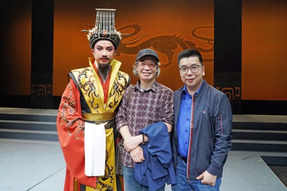 主演黄剑勋,作曲陈国良,副院长兼浙越团长钱可/作为越剧人,传承经典