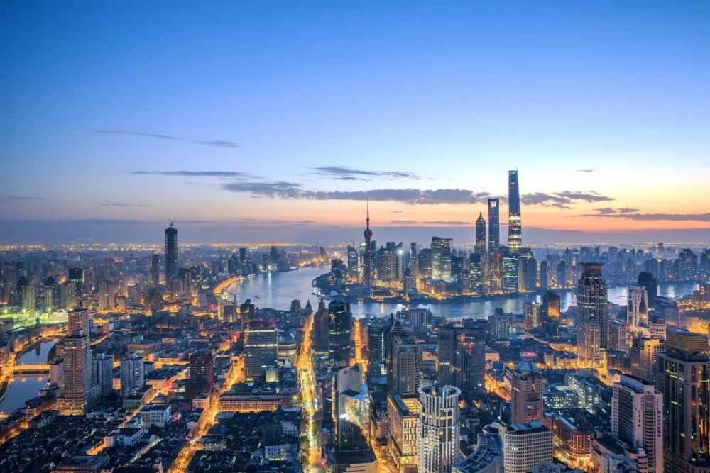 广州的gdp超万亿的城市_15副省级城市GDP 10城超万亿 深圳广州成都居前三 厦门增速第一