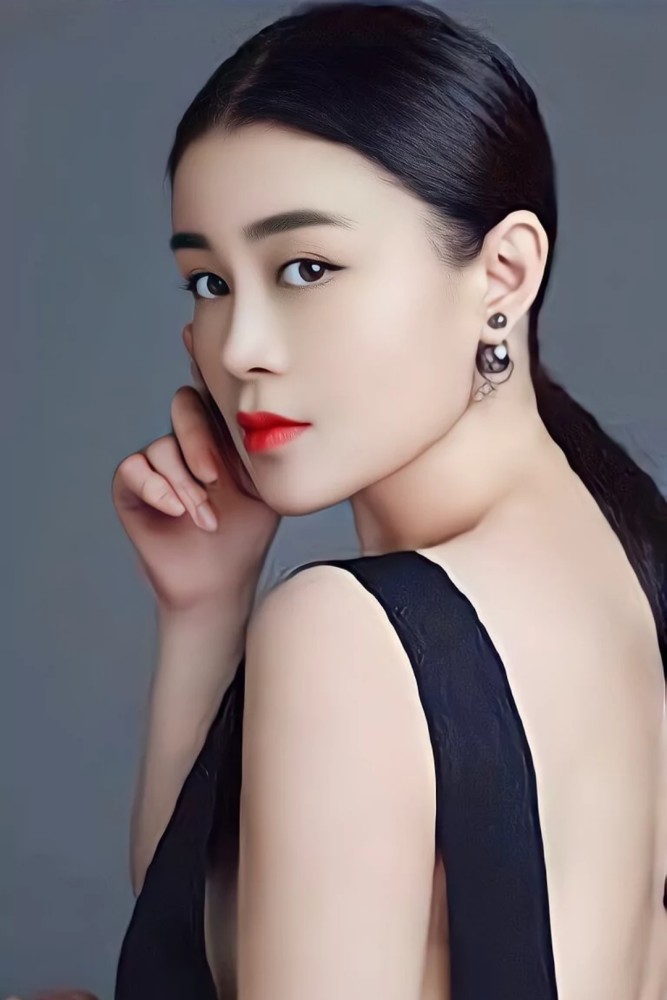 明星图集～关婷娜