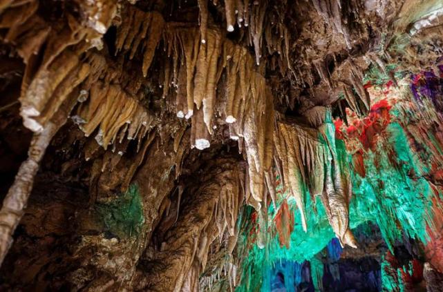 藏在贵州的"超美"溶洞,是国家4a级景区,门票140元好评