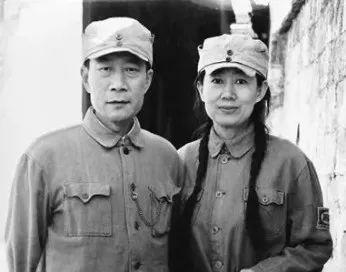 看看妻子是谁你就