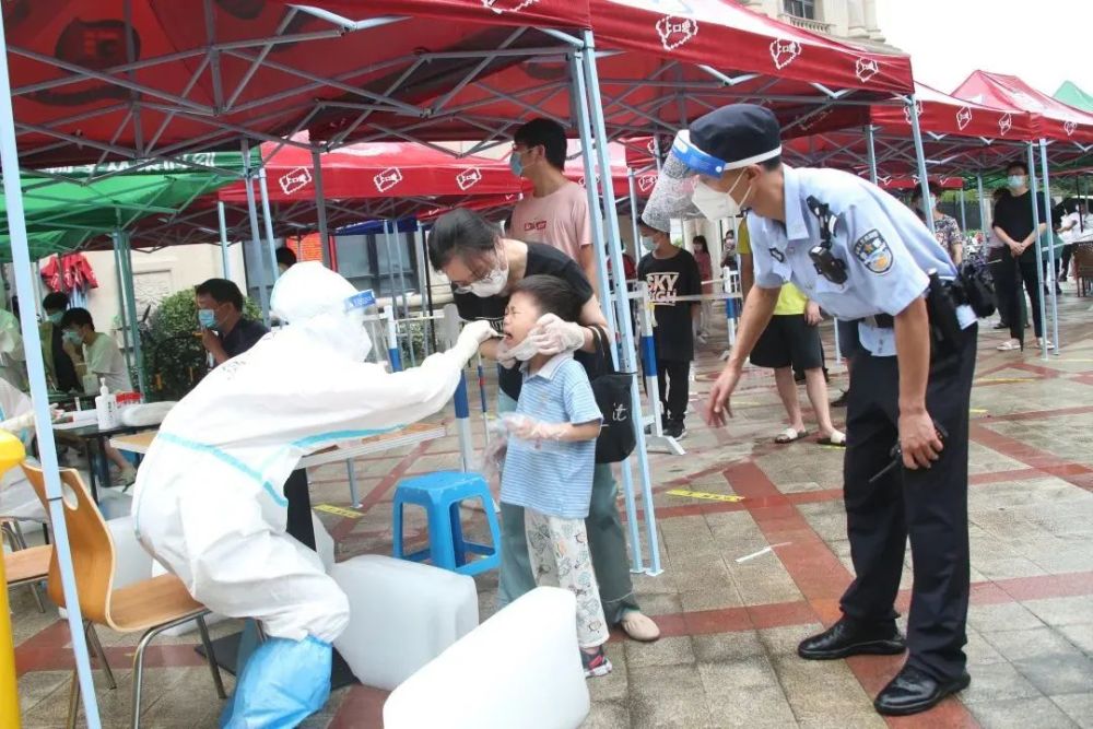 "两在两同"战疫先锋|扬州抗疫一线的"八一社区民警中队"