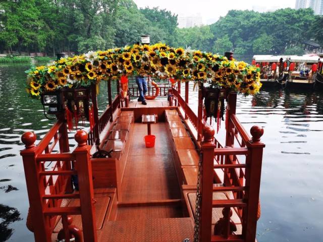 炎炎夏日相约荔枝湾游船感受岭南园林风光还可品尝精美素菜