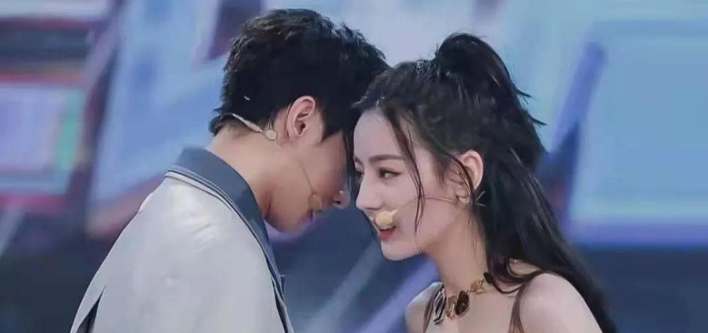 杨洋热巴二搭?