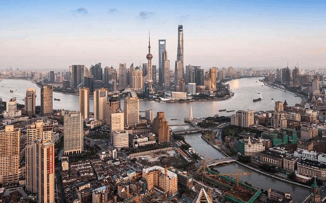 两大经济区:长三角和珠三角,上半年gdp对比