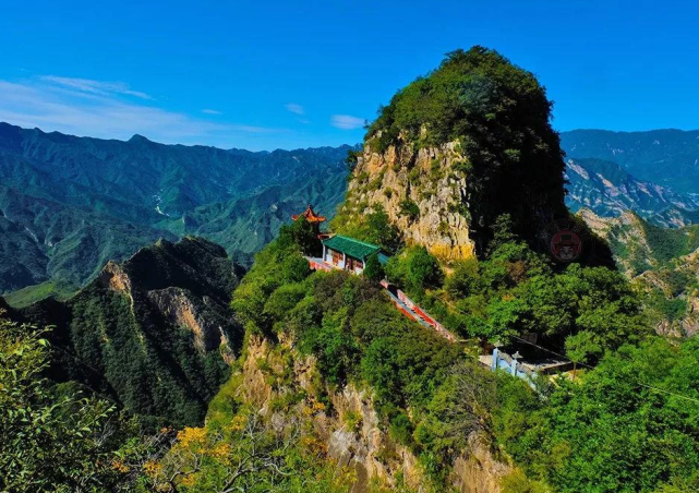 北京少有人知的登山胜地,是京都第一奇山,号称"京西小