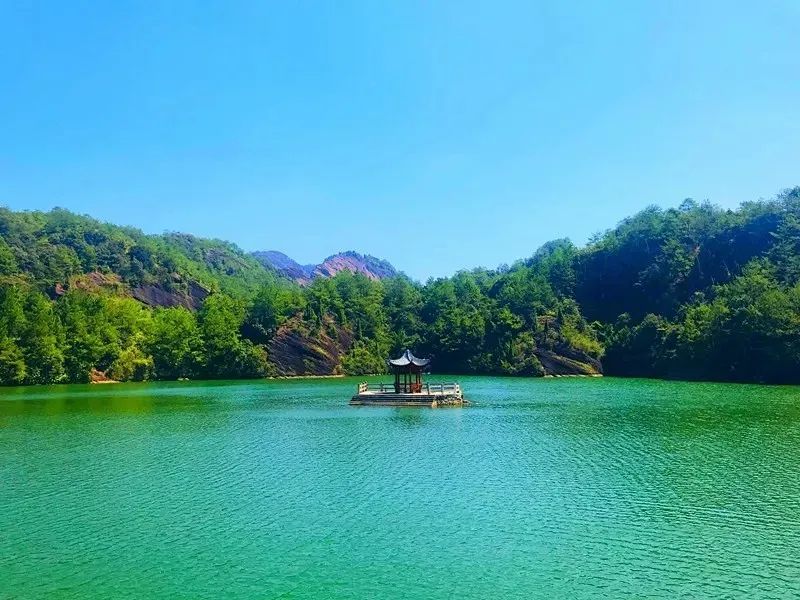 龙岩最想打卡网红点之连城冠豸山景区