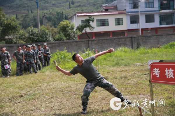 贵州省兴义军分区群众性练兵比武竞赛活动举行