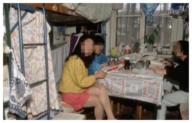 1998年静海一中投毒案始末:高二女生失恋,毒杀宿舍6个