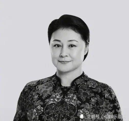 于月仙车祸去世马丽娟赵家班崩溃痛哭张学松却点赞美女惹争议