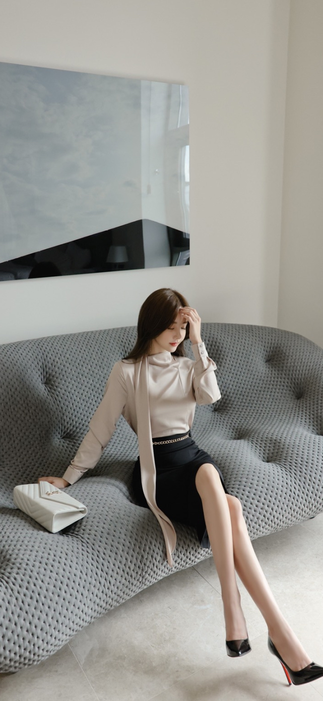 美人图|高清全面屏女生壁纸(图片)