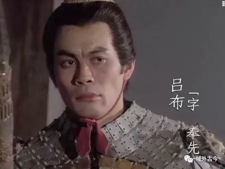 曹操名将夏侯惇,乐进根本不是对手,再到投效董卓后三英战吕布的桥段更